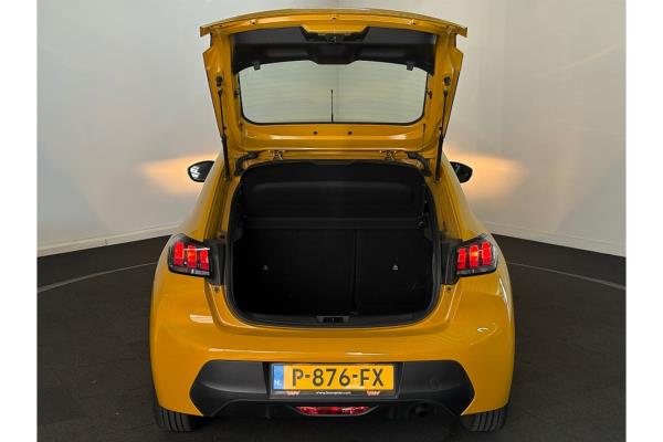 Peugeot 208 Like 1.2 PureTech 74pk 2022 (Origineel-NL), P-876-FX