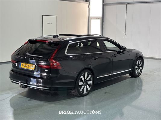 Volvo V90 T6 Plug-in Hybrid Ultimate Bright 2.0 AWD 398pk 2023 (Origineel-NL), X-873-GN