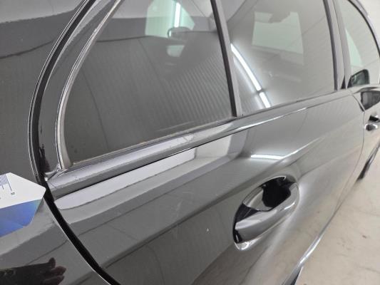 Mercedes-Benz A 180 Business Solution AMG 136pk 2019 A-klasse, Z-776-DL