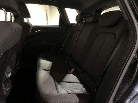 Audi Q4 e-tron 35 Edition 55 kWh 170pk 2022 (Origineel-NL), R-847-TD