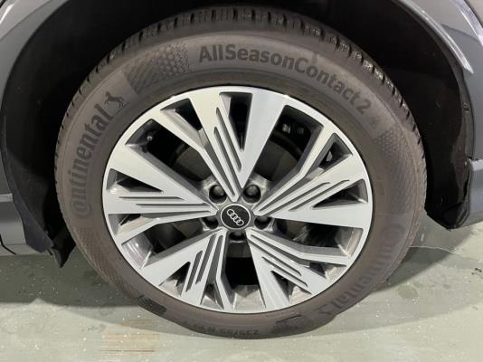 Audi Q4 e-tron 40 Advanced edition 77 kWh 204pk 2022 (Origineel-NL), R-729-ZP