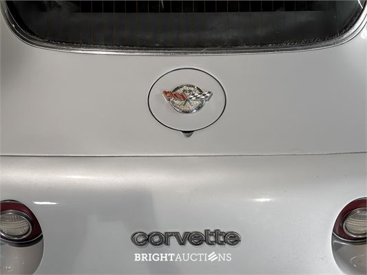 Chevrolet Corvette 5.7 V8 Convertible Two-Tone L-82 ANNIVERSARY EDITION 1 YZ 87 194pk 1978, 15-XXL-9