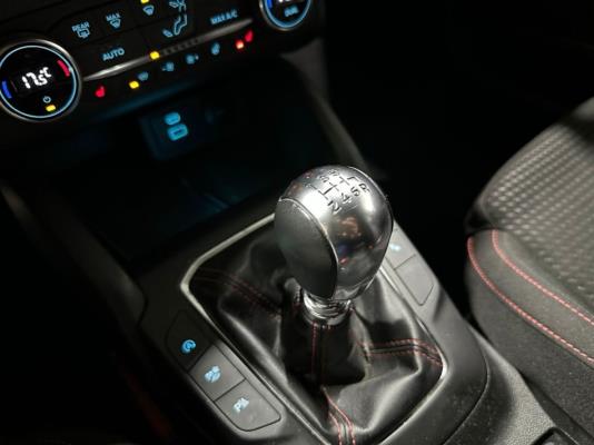 Ford FOCUS Wagon Hybrid ST Line Style 1.0 EcoBoost 125pk 2023 (Origineel-NL), X-936-DR