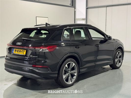 Audi Q4 e-tron 40 Launch edition Advanced 77 kWh 204pk 2021 (Origineel-NL), N-414-FZ
