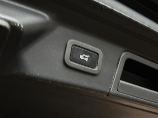 Land Rover Range Rover Velar 2.0 P400e R-Dynamic HSE 300pk 2021 (Origineel-NL), L-870-KS