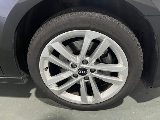 Audi A3 Limousine 30 Business edition TFSI 110pk 2021 (Origineel-NL), L-115-GX