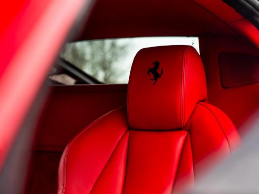 Ferrari 458 4.5 V8 Italia 578pk 2010, JHZ-39-P