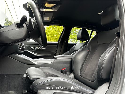 BMW 320d Touring M Soprt 190pk 2023 3-serie (Origineel-NL + 1e eigenaar), T-274-GG
