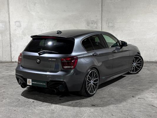 BMW M135i xDrive 320pk 2013 (Origineel-NL) 5-serie F20, 9-KHH-43