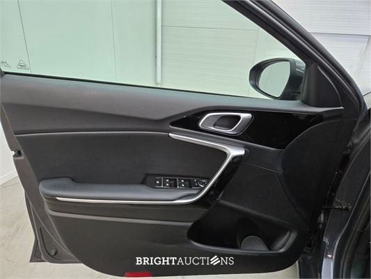 Kia Ceed Sportswagon DynamicPlusLine 1.5 T-GDi 161pk 2023 (Origineel-NL), S-746-XT