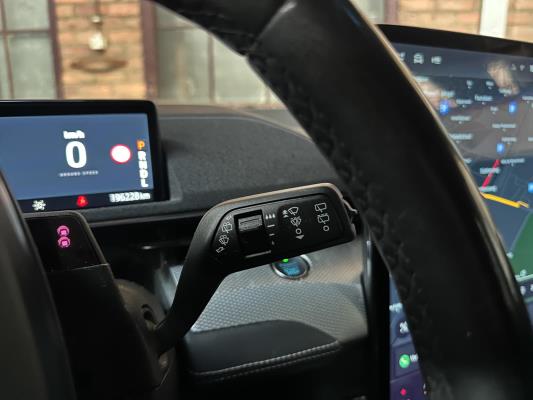 Ford Mustang Mach-E RWD 75 kWh 269pk 2021 (Origineel-NL + 1e eigenaar), N-361-JS