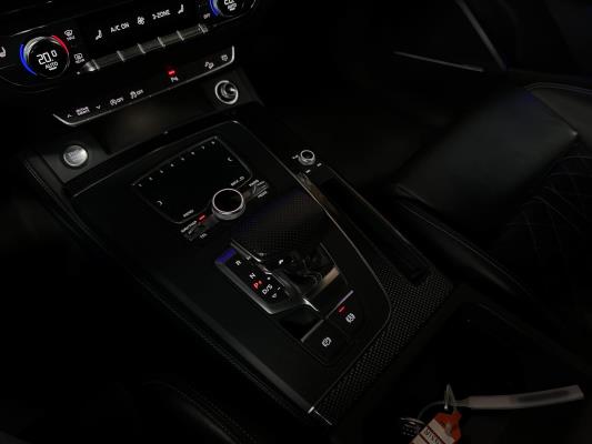 Audi Q5 2.0 TFSI Quattro Sport S Line Black Edition 252pk 2018 (Origineel-NL + 1e Eigenaar), TT-931-B