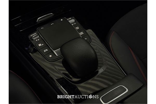 Mercedes-Benz A180 Business Solution AMG 136pk 2022 (Origineel-NL) A-klasse, P-510-GV