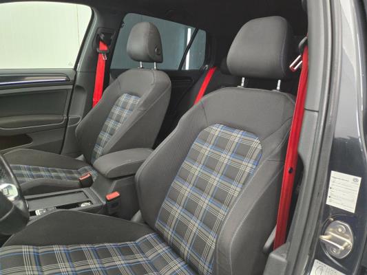 Volkswagen Golf GTE 1.4 TSI 150pk 2016 (Origineel-NL), ND-044-P