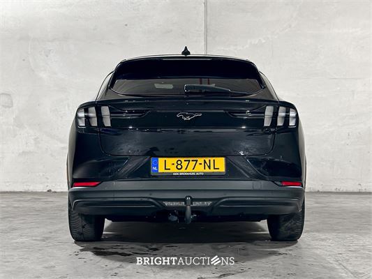 Ford Mustang Mach-E RWD 75 kWh 258pk 2021 (Origineel-NL + 1e eigenaar), L-877-NL