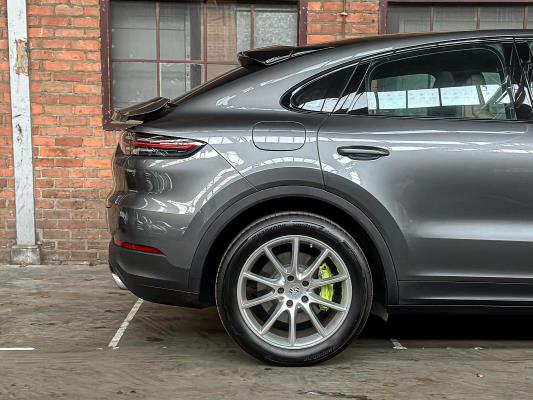 Porsche Cayenne Coupe 3.0 V6 E-Hybrid Sport-Chrono 462pk 2020, GTF-64-G
