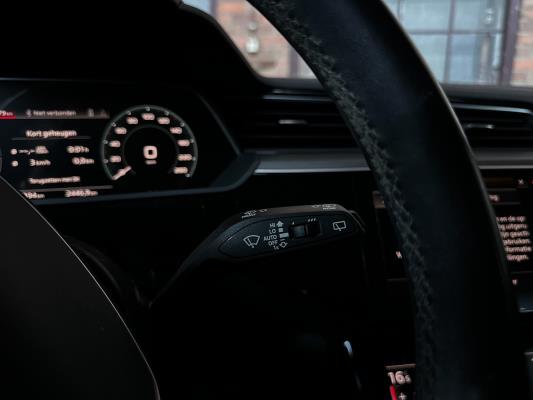 Audi e-tron 50 quattro edition 71 kWh 313pk 2020 (Origineel-NL+1e eigenaar), K-399-HL
