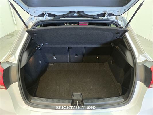 Mercedes-Benz A200 Business Solution AMG 163pk 2019 (Origineel-NL) A-klasse, XJ-315-N