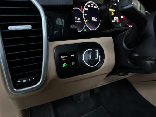 Porsche Cayenne Coupe 3.0 V6 E-Hybrid Sport-Chrono 462pk 2020, GTF-64-G
