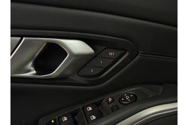 BMW 320e Touring M-Sport 272pk 2023 (Origineel-NL) 3-Serie, S-176-KP