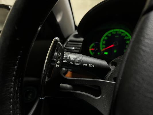 Maserati Quattroporte 4.2 V8 Duo Select 401pk 2005, 13-RL-XN Youngtimer
