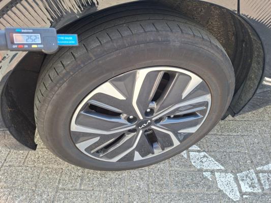 Kia EV6 Plus 77 4 kWh 228pk 2022 (Origineel-NL), P-076-XK
