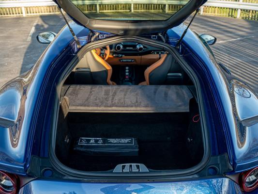 Ferrari 812 Superfast 6.5 V12 HELE -CARBON- 796pk 2020