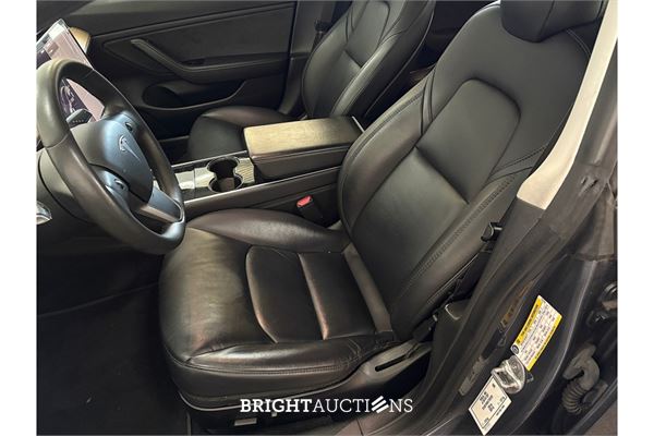 Tesla Model 3 Long Range AWD 75 kWh 2020 (Origineel-NL), J-946-HN