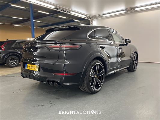 Porsche Cayenne Turbo S Coupé E-Hybrid 4.0 685pk 2020, L-420-LH