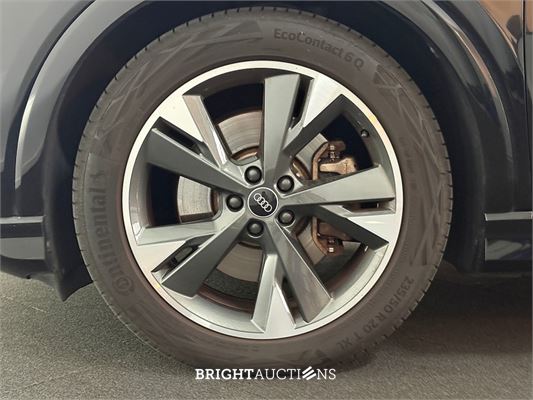 Audi Q4 50 Launch edition S Competition Quattro 77 kWh 2021 (Origineel-NL), N-031-PL