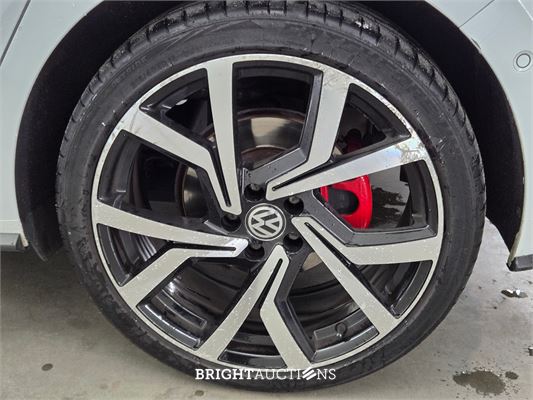 Volkswagen Polo GTI 2.0 TSI 200pk 2020, Z-655-DJ