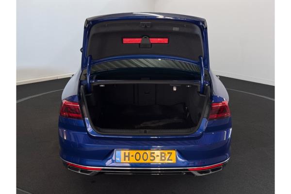 Volkswagen Passat Elegance Business R 1.5 TSI 149pk 2020 (Origineel-NL), H-005-BZ