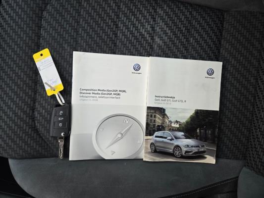 Volkswagen Golf Highline Business R 1.5 TSI 150pk 2019 (Origineel-NL), XG-637-X