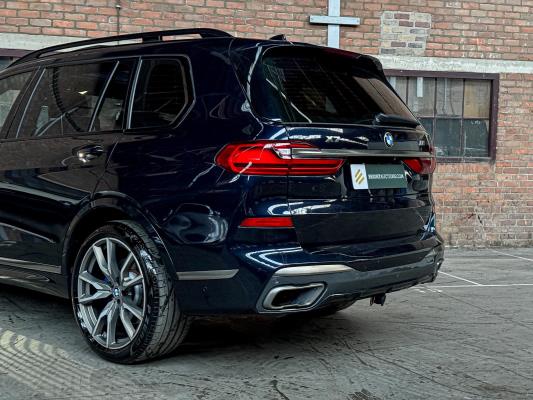 BMW X7 M50d High Executive M-Sport 400pk 2019, NL-Kenteken