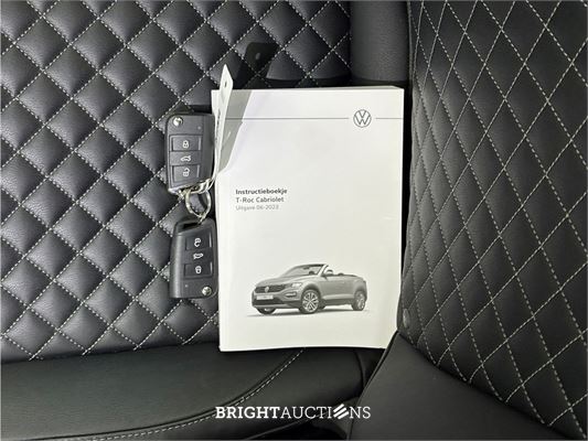 Volkswagen T-Roc R-Line Cabrio 1.5 TSI DSG 149pk 2024 (Origineel-NL), Z-900-KP