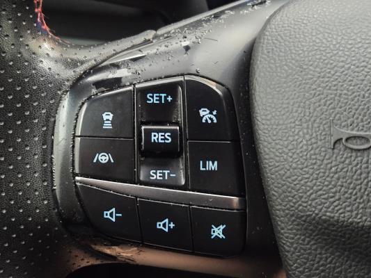 Ford Kuga PHEV Vignale 2.5 261pk 2022 (Origineel-NL), N-565-ZS