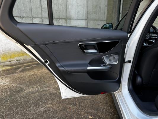 Mercedes-Benz C300 e Estate C-klasse Business Line Limited 204pk 2022, GKG-26-Z