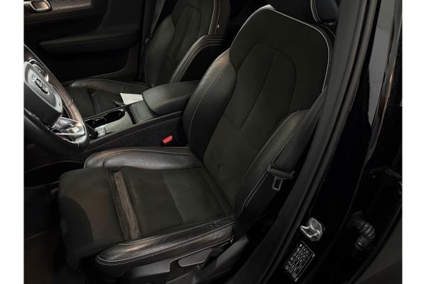 Volvo XC40 Recharge P8 R-Design AWD 408pk 2021 (Origineel-NL), L-682-DV
