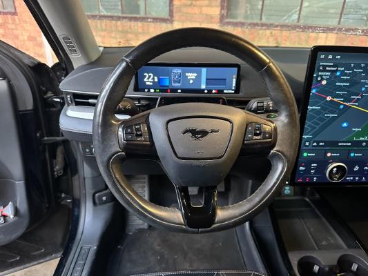 Ford Mustang Mach-E RWD 75 kWh 269pk 2021 (Origineel-NL + 1e eigenaar), N-361-JS