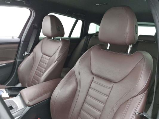 BMW 320e Touring M Sport 272pk 2022 (Origineel-NL) 3-Serie, R-268-NT