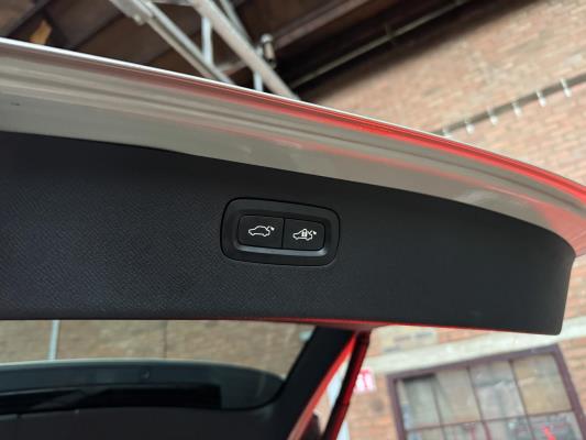 Volvo XC90 2.0 T6 AWD Inscription 320pk 2015, ZR-425-V