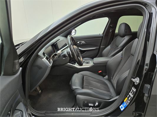 BMW 320e 3-serie Business Edition Plus 276pk 2022 3-Serie, X-458-KK