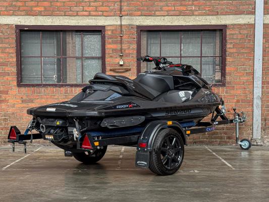 Sea-Doo RXP-X 300 Waterscooter 2019 Jetloader