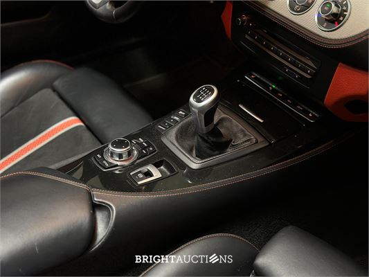 BMW Z4 Roadster sDrive18i Executive Design Pure Traction Uitvoering 156pk 2014 (Origineel-NL), 3-TRK-41 -67.534KM-
