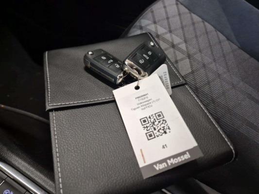 Volkswagen Tiguan Allspace R-Line Business 1.5 TSI DSG 150pk 2023 (Origineel-NL), T-762-FS