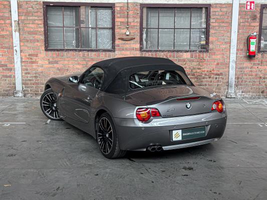 BMW Z4 Roadster 3.0i S 231pk 2004 (Hardtop + Softtop) Origineel-NL, 36-NV-HZ Youngtimer
