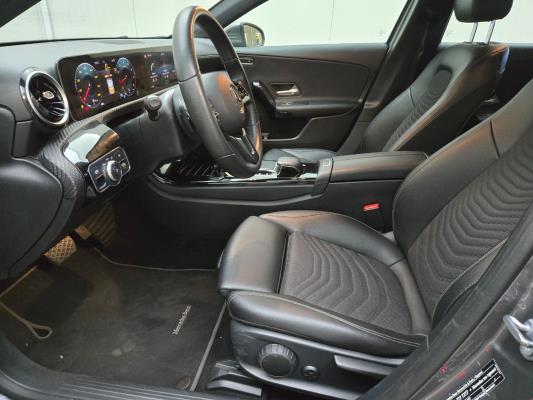 Mercedes-Benz A200 Business Solution Plus Upgrade 163pk 2018 (Origineel-NL) A-klasse, TX-098-J