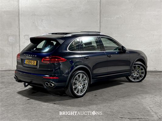 Porsche Cayenne 3.0 V6 S E-Hybrid 416pk 2014 (Origineel-NL), 1-ZDG-21