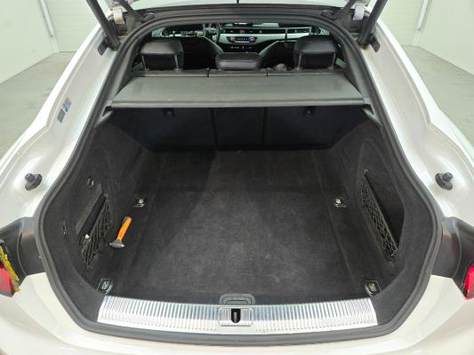 Audi A5 Sportback MHEV Sport S-Line Edition 2.0 TFSI 190pk 2018 (Origineel-NL), RX-377-Z