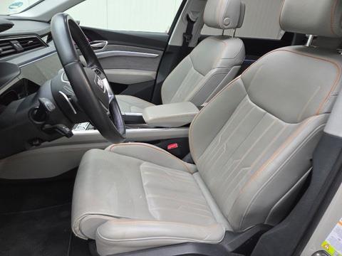 Audi e-tron 55 advanced Pro Line Plus Quattro 95 kWh 408pk 2018, K-095-VH